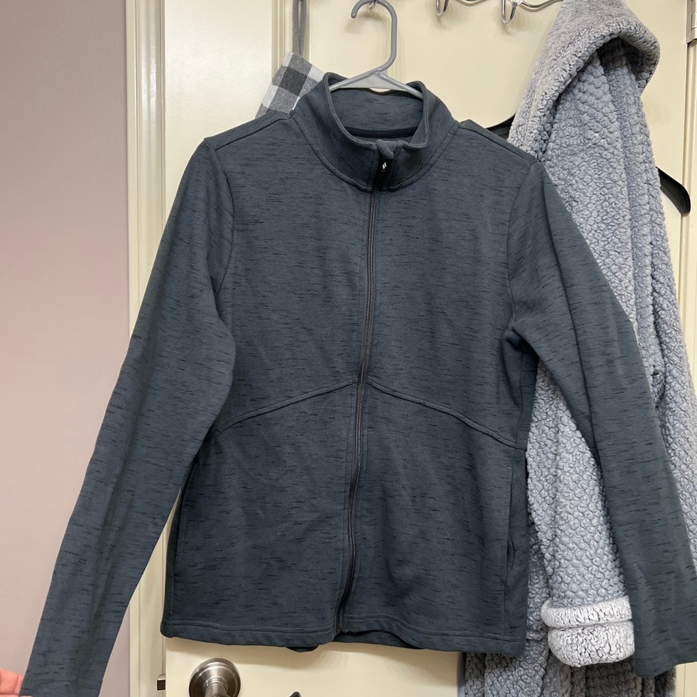 Sketchers jacket